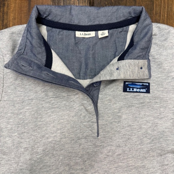 LL Bean Women's Grey Heather button Neck Pullover Sweatshirt, size XS, cotton - Picture 2 of 6